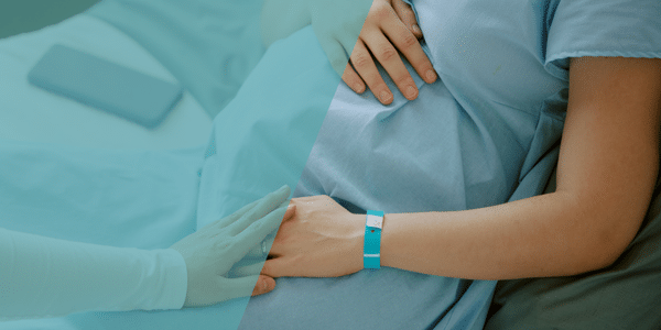 Welche Bedeutung hat der Beta-hCG-Test in der frühen Schwangerschaft und wie wird er bei der Überwachung der assistierten Reproduktion eingesetzt?